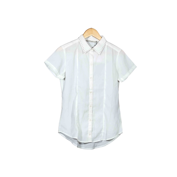 Ladies white shirt